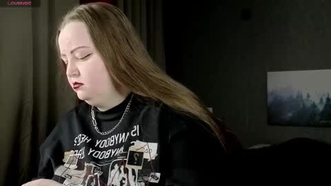 Snapshot of emma_razoom chatting on November 29, 10:46 pm Emma Razumovskaya online show from November 29, 10:46 pm