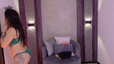 Emma Rouse Independent Model online show from July 31, 5:23 pm