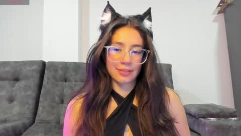 Emma online show from May 17, 5:27 am