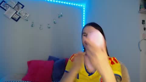 Emma Black online show from June 17, 4:08 pm