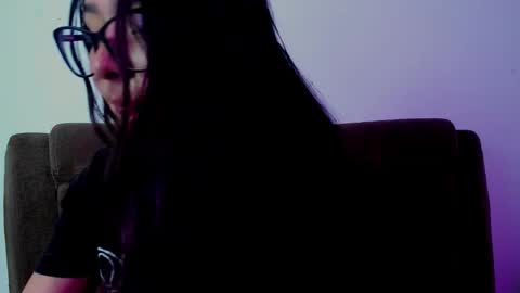 Snapshot of emma_timli1 chatting on September 22, 10:45 pm Emma online show from September 22, 10:45 pm