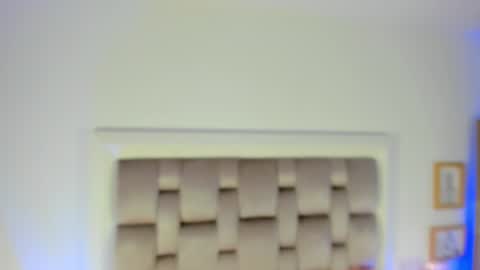 Ema online show from December 29, 12:01 pm