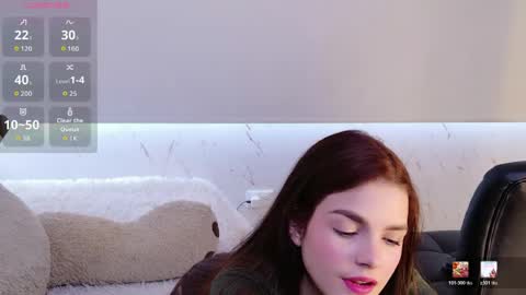 emma_wattsoon online show from April 20, 2:42 pm