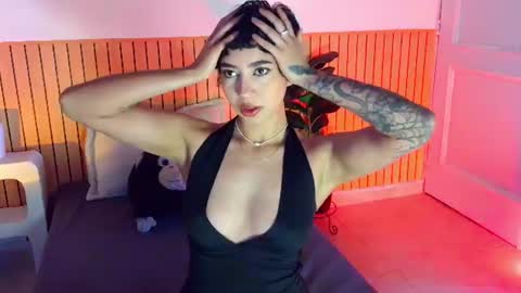 Snapshot of emma_web_ chatting on July 14, 12:44 pm Emma web online show from July 14, 12:44 pm