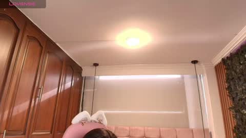 emma online show from July 13, 12:30 pm