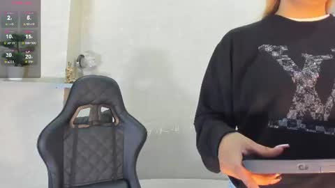 EMMA online show from June 15, 5:26 pm