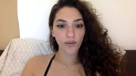 Emma online show from January 29, 8:14 pm