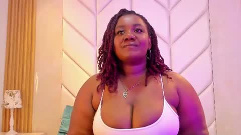 EmmaBrantt  online show from June 16, 4:04 am