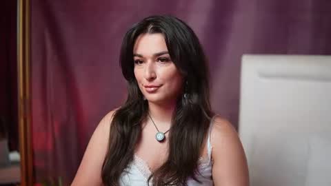 Snapshot of emmadallas chatting on July 13, 8:00 pm Emma online show from July 13, 8:00 pm