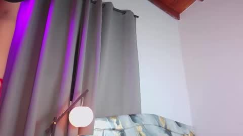 emmadembers online show from December 2, 9:21 pm