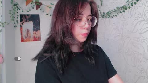 Snapshot of emmae__ chatting on September 18, 5:31 am Emma online show from September 18, 5:31 am