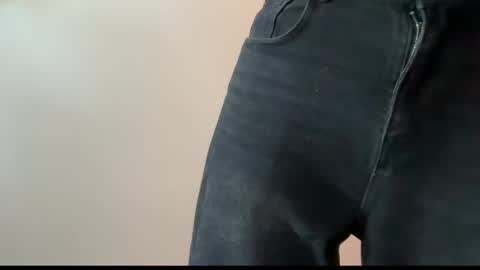 emmafreez online show from April 4, 12:13 pm