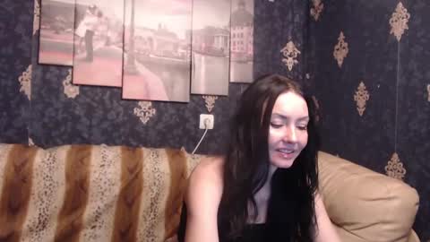 EmmaGoldX online show from January 8, 11:21 am