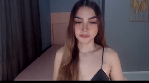 Emma online show from February 4, 2:06 am