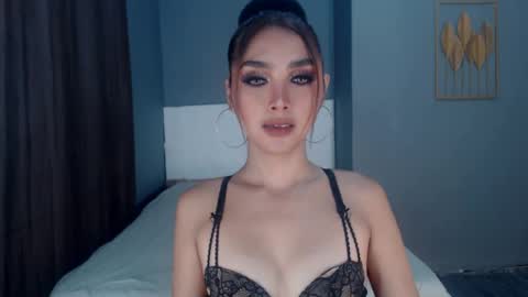 Emma online show from July 23, 2:09 am