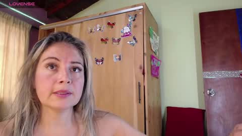 Andrea online show from December 15, 2:16 pm