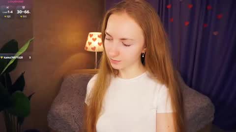 Snapshot of emmalaflame chatting on February 28, 8:28 pm Emma day Wendy night online show from February 28, 8:28 pm