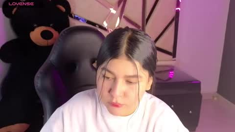 Emma online show from January 9, 5:00 pm