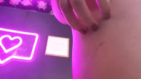 Emma online show from January 14, 1:49 pm