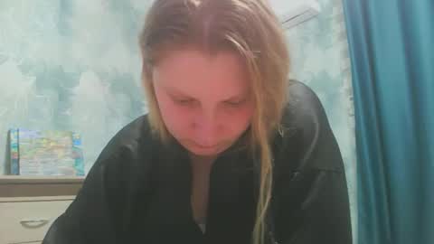 Snapshot of emmamelody944534 chatting on September 30, 9:53 pm emmamelody online show from September 30, 9:53 pm