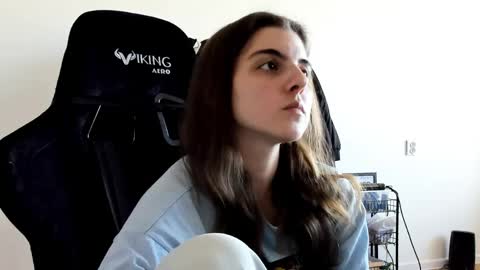 Emma online show from April 20, 11:46 am