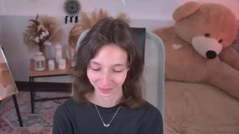 Snapshot of emmanuellbrown chatting on May 19, 8:42 am emmanuellbrown online show from May 19, 8:42 am