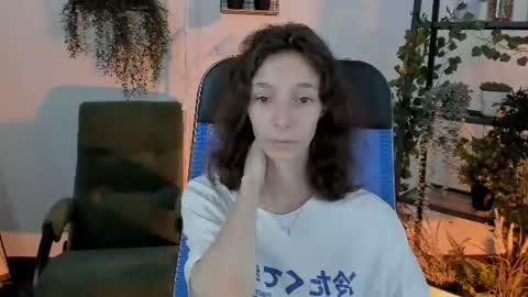 Snapshot of emmanuellbrown chatting on June 18, 9:14 am emmanuellbrown online show from June 18, 9:14 am