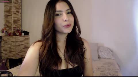 Snapshot of emmasogood chatting on October 29, 9:05 pm Emmasogood online show from October 29, 9:05 pm