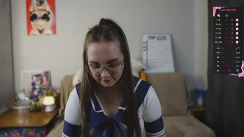 Mia online show from April 30, 7:53 pm