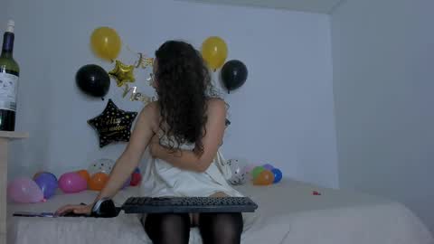 Emma Torres online show from December 30, 10:23 pm