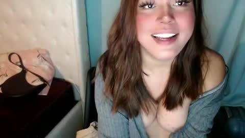 YourDreamGirl Emma  online show from November 6, 9:26 pm