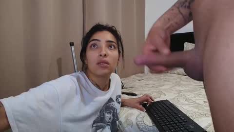 Snapshot of emmi_11 chatting on March 20, 11:04 am emmi_11 online show from March 20, 11:04 am