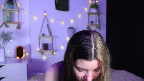 emmie_everly online show from October 10, 7:13 pm