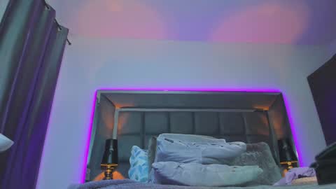 Snapshot of emmilysantibanez chatting on January 26, 3:25 pm Emmily Santibaez online show from January 26, 3:25 pm