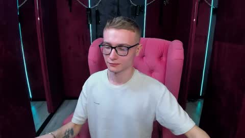 Emmit online show from April 29, 3:38 pm