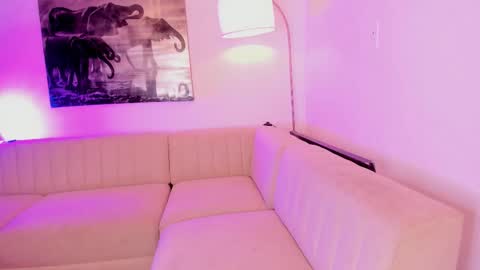 Emmy Heart online show from February 23, 3:48 am