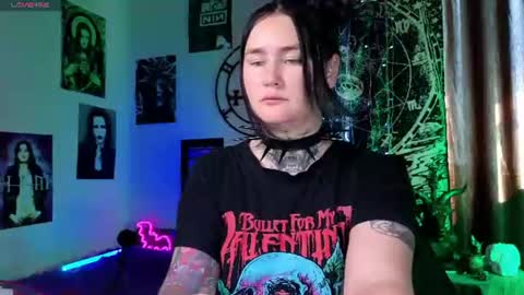 Snapshot of emmybrightj_ chatting on July 2, 2:33 am Emmy Bright 50 online show from July 2, 2:33 am