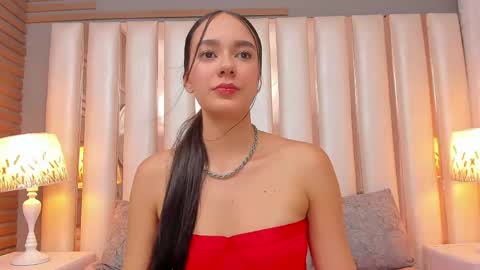 Snapshot of emmycruzz chatting on May 7, 7:19 pm emmy online show from May 7, 7:19 pm