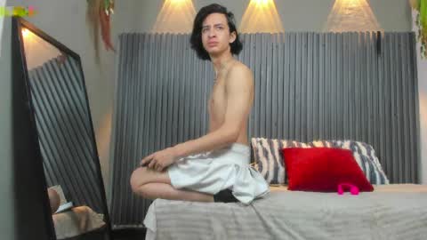 emmyy_fantasyy online show from April 20, 12:30 pm