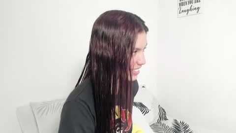 Emperatriz online show from December 5, 7:49 pm