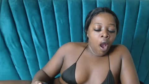 empressdoll395137 online show from July 27, 4:08 am