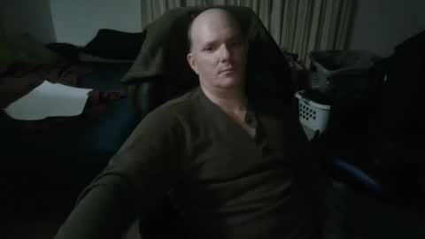 Snapshot of emsguy1 chatting on December 22, 7:22 am Matt online show from December 22, 7:22 am