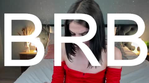 Snapshot of emy__angel chatting on December 18, 10:19 am emy__angel online show from December 18, 10:19 am