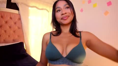 Snapshot of emy_bw chatting on October 27, 7:18 pm Emy New profile my other account was suspended follow me online show from October 27, 7:18 pm