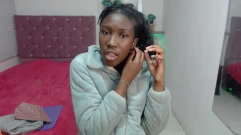 emyfuckpussy online show from October 17, 12:08 pm