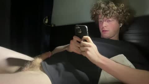 Snapshot of enbybby chatting on December 2, 7:58 am nb bb online show from December 2, 7:58 am