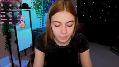 enchanted_bella online show from April 28, 1:38 pm