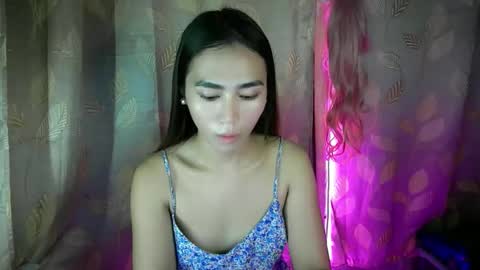 Snapshot of enchantresstgirl chatting on October 11, 4:44 am   Nikki Shane  online show from October 11, 4:44 am