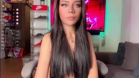 Snapshot of enchatressdixie chatting on January 15, 4:57 am dixie online show from January 15, 4:57 am