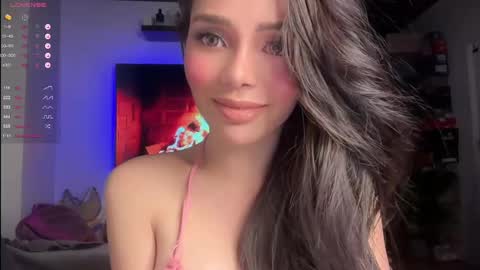 Snapshot of enchatressdixie chatting on March 1, 1:43 am dixie online show from March 1, 1:43 am